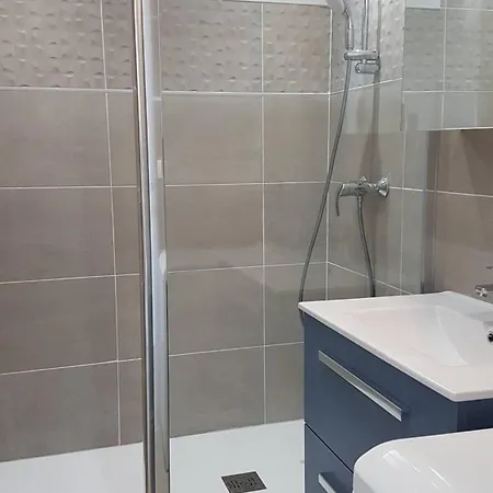 Appartamento Coeur Et Commerces Type 3 Pour 6 Personnes N33