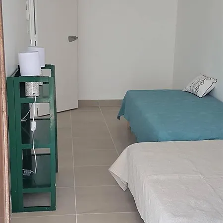 Coeur Et Commerces Type 3 Pour 6 Personnes N33 * La Grande-Motte