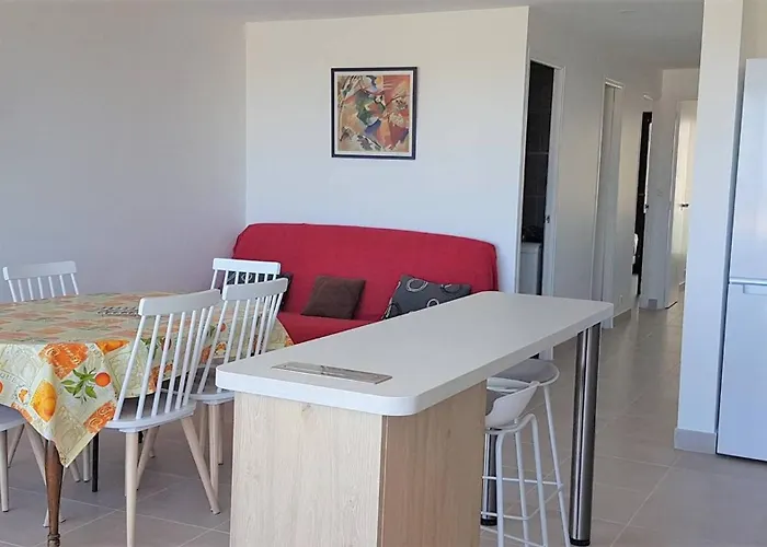 Coeur Et Commerces Type 3 Pour 6 Personnes N33 Apartment La Grande-Motte
